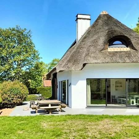 Ferienhaus Stunning In With Wifi Oostduinkerke